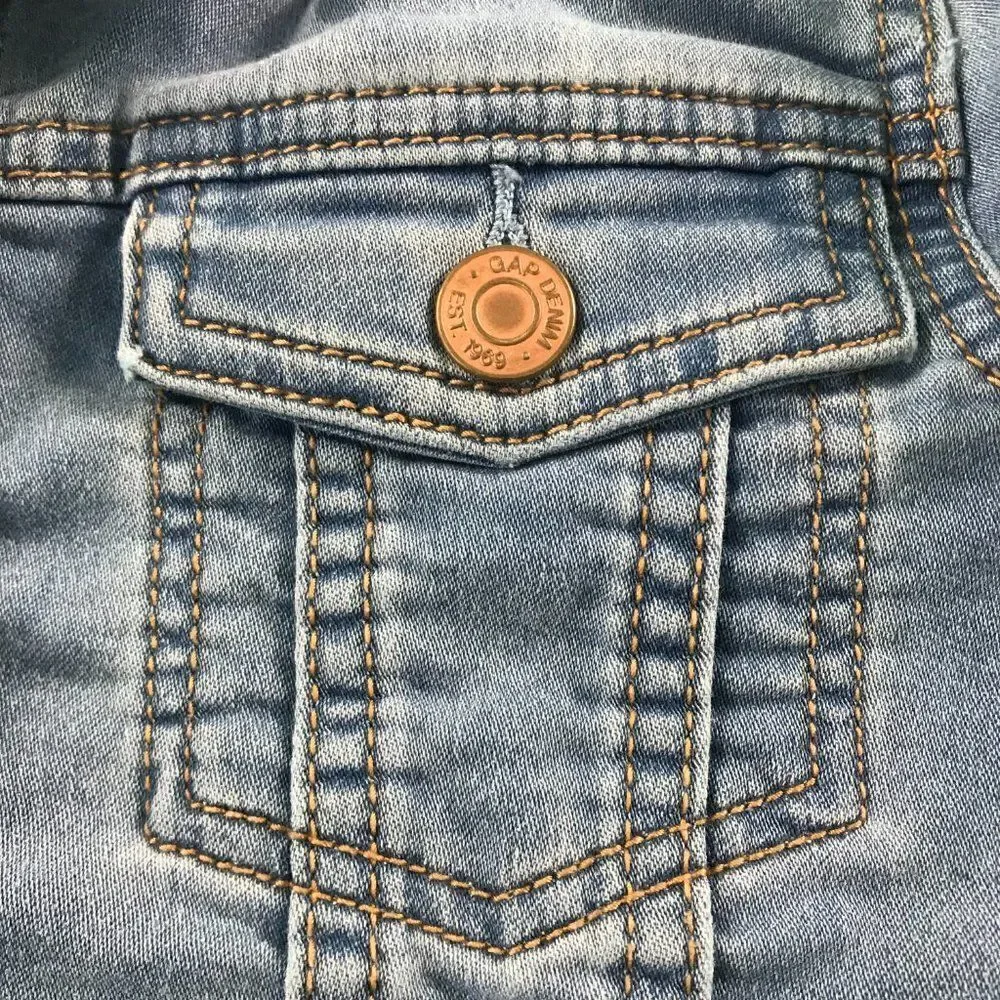 Gap Kids Denim Medium Wash Jacket Large